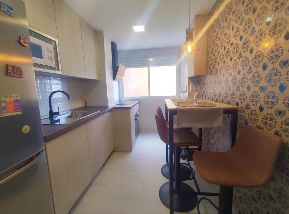 Rosalia 5 Estrellas - Garaje Free Apartamento Granada